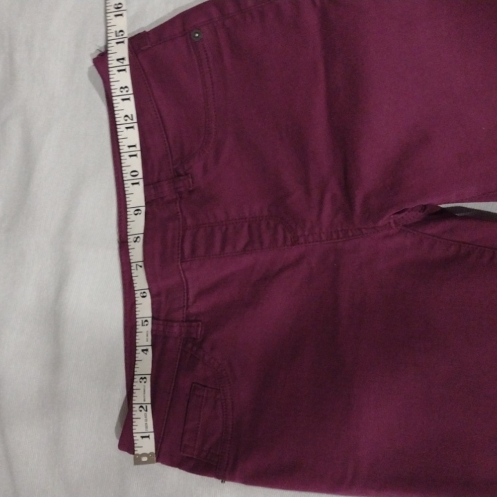 Stretch Jeans - Picture 3 of 6